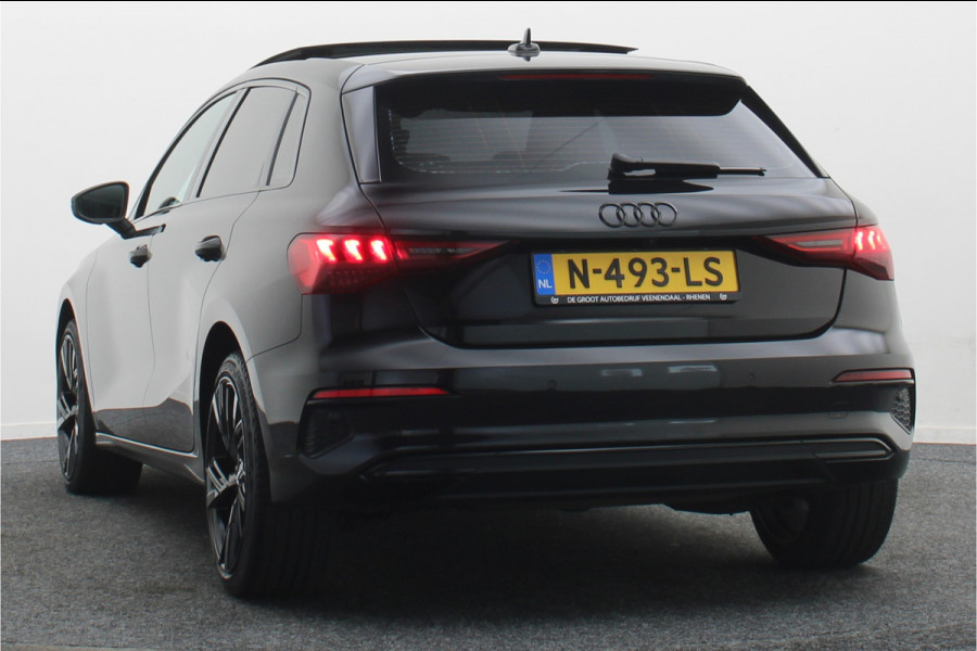 Audi A3 Sportback 30 TFSI Advanced edition Panoramadak, Camera, Virtual Cockpit, Cruise, Apple Carplay,