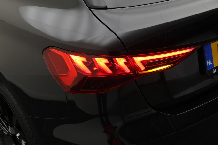 Audi A3 Sportback 30 TFSI Advanced edition Panoramadak, Camera, Virtual Cockpit, Cruise, Apple Carplay,