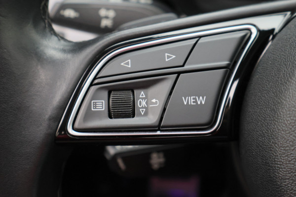 Audi A3 Sportback 30 TFSI Advanced edition Panoramadak, Camera, Virtual Cockpit, Cruise, Apple Carplay,