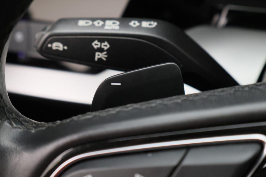 Audi A3 Sportback 30 TFSI Advanced edition Panoramadak, Camera, Virtual Cockpit, Cruise, Apple Carplay,
