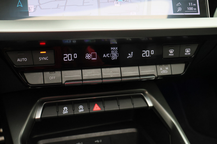 Audi A3 Sportback 30 TFSI Advanced edition Panoramadak, Camera, Virtual Cockpit, Cruise, Apple Carplay,