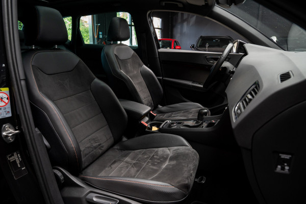 CUPRA Ateca 2.0 TSI 4DRIVE Panodak Virtual 360° Camera Leder/ Alcantara bekleding Navi ACC Climate C. Elektr. bedienbare achterklep PDC LM velgen Beats Audio systeem Elektr. bedienb. trekhaak