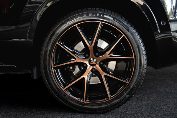 CUPRA Ateca 2.0 TSI 4DRIVE Panodak Virtual 360° Camera Leder/ Alcantara bekleding Navi ACC Climate C. Elektr. bedienbare achterklep PDC LM velgen Beats Audio systeem Elektr. bedienb. trekhaak