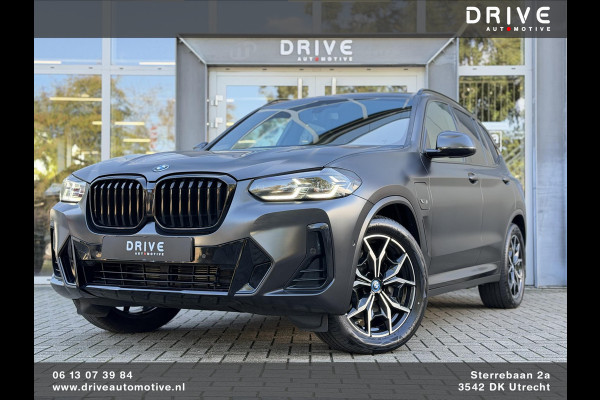 BMW X3 xDrive30e High Ex M-Sport LCI|Leer|Memory|Cam|Uniek: Individual Frozen Deep Grey|