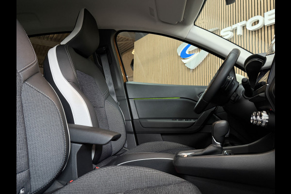 Renault Captur 1.3 TCe 140 Intens Groot Navi | ACC | Stoel & Stuur Verwarming | Camera | 100% Dealer Onderhouden!
