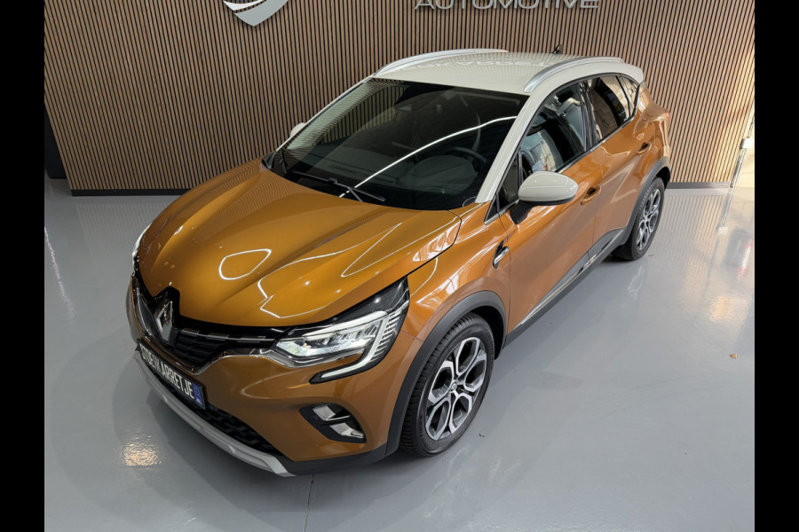 Renault Captur 1.3 TCe 140 Intens Groot Navi | ACC | Stoel & Stuur Verwarming | Camera | 100% Dealer Onderhouden!