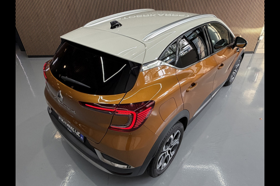 Renault Captur 1.3 TCe 140 Intens Groot Navi | ACC | Stoel & Stuur Verwarming | Camera | 100% Dealer Onderhouden!