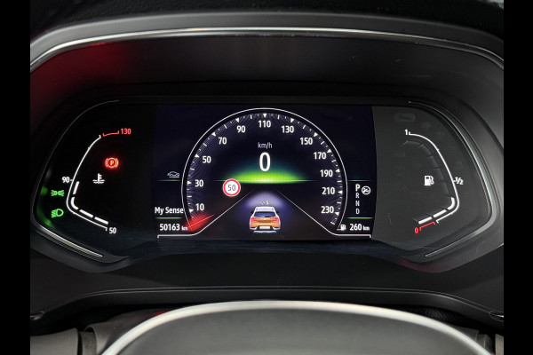 Renault Captur 1.3 TCe 140 Intens Groot Navi | ACC | Stoel & Stuur Verwarming | Camera | 100% Dealer Onderhouden!