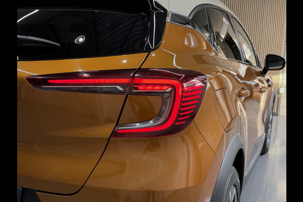 Renault Captur 1.3 TCe 140 Intens Groot Navi | ACC | Stoel & Stuur Verwarming | Camera | 100% Dealer Onderhouden!