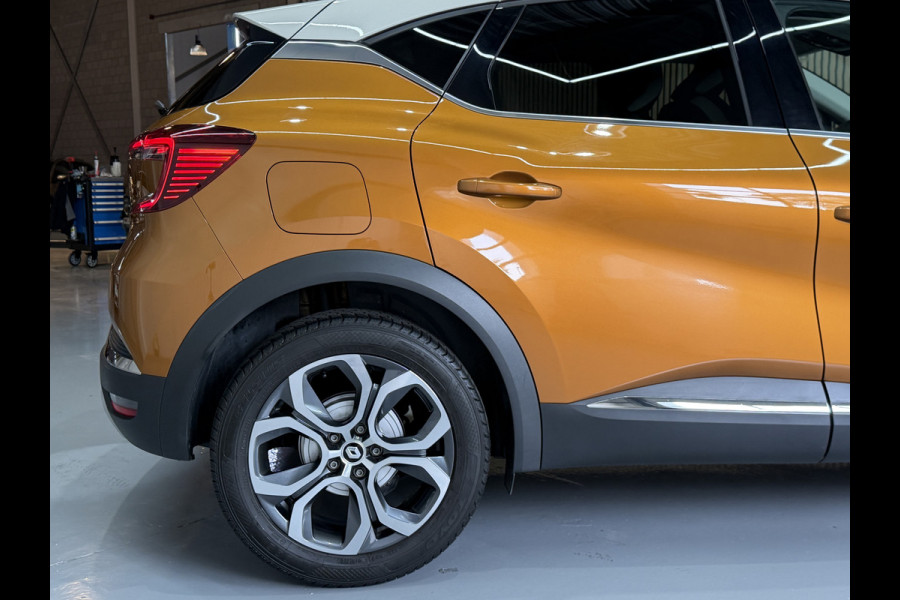 Renault Captur 1.3 TCe 140 Intens Groot Navi | ACC | Stoel & Stuur Verwarming | Camera | 100% Dealer Onderhouden!