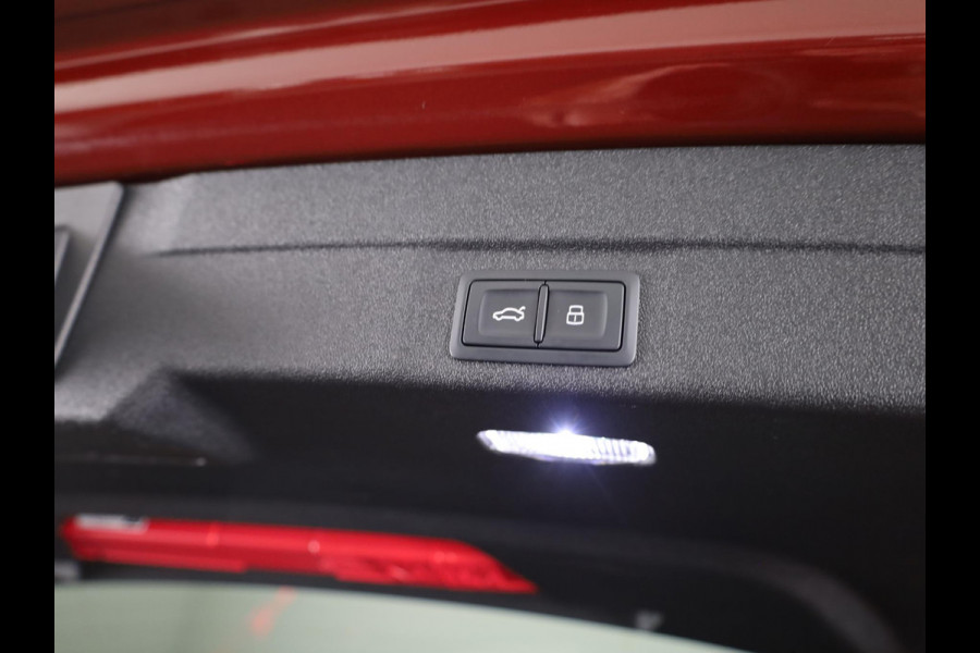 Audi A5 Avant 2.0 e-hybrid quattro S edition Quattro 367pk | komt eind oktober binnen | Trekhaak | Lederen bekleding | MMI Bijrijdersscherm | Elektrisch verstelbare voorstoel met geheugen