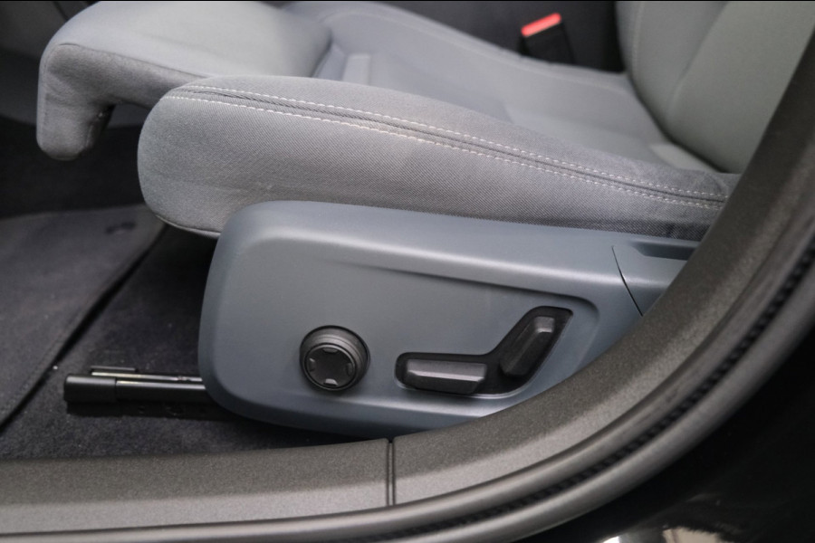 Polestar 2 Long Range Dual Motor Launch Edition 78kWh > €16900,- Netto Export <