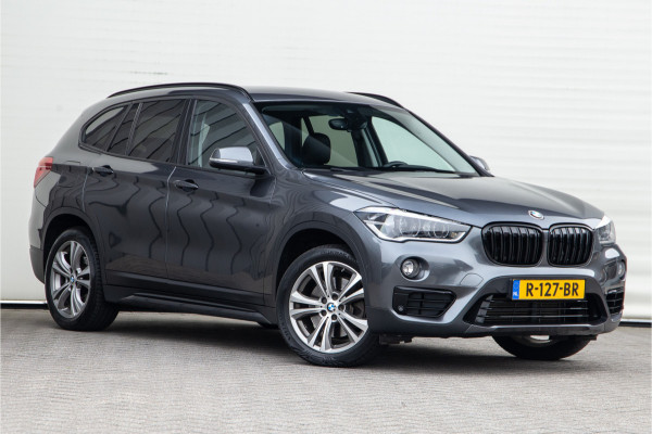 BMW X1 xDrive25i High Executive, Leder, Sportstoelen, Head-up, Navi 232pk
