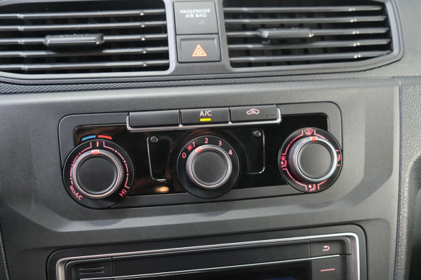 Volkswagen Caddy 1.0 TSI - Airco, PDC, Trekhaak.