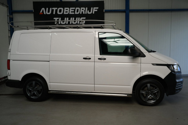 Volkswagen Transporter 2.0 TDI L1H1 26 - N.A.P. Airco, Cruise, Imperiaal, Carplay, PDC.