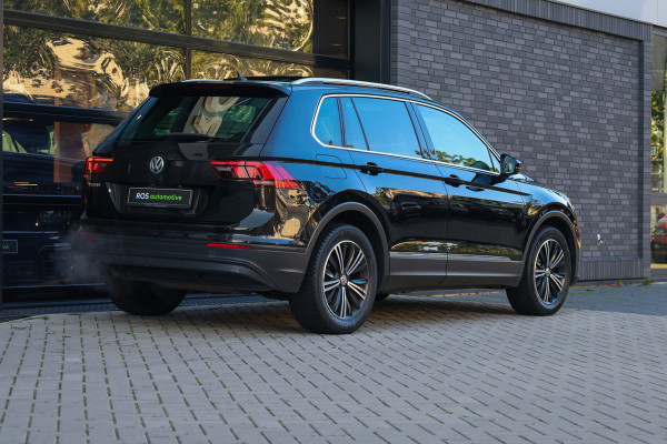 Volkswagen Tiguan 1.4 TSI ACT Highline Business | PANO | MEMORY | 360 | ELEK TREKHAAK | KEYLESS | STOELVERW | ELEK KOFFERKLEP |