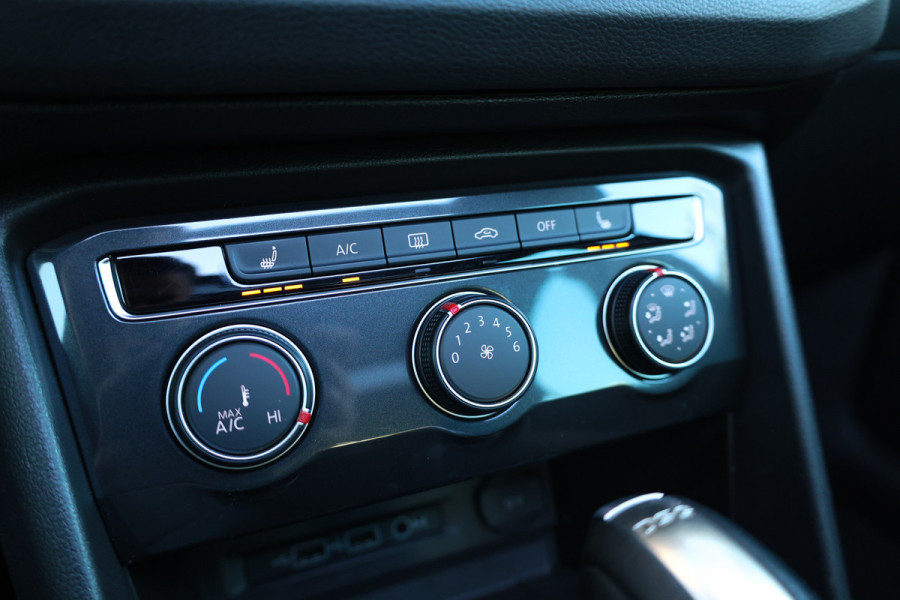 Volkswagen Tiguan 1.4 TSI ACT Highline Business | PANO | MEMORY | 360 | ELEK TREKHAAK | KEYLESS | STOELVERW | ELEK KOFFERKLEP |