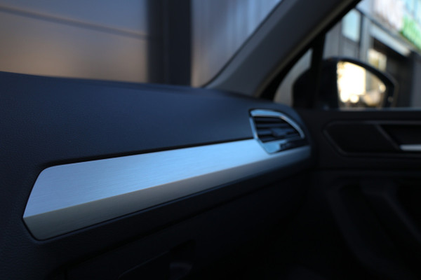 Volkswagen Tiguan 1.4 TSI ACT Highline Business | PANO | MEMORY | 360 | ELEK TREKHAAK | KEYLESS | STOELVERW | ELEK KOFFERKLEP |