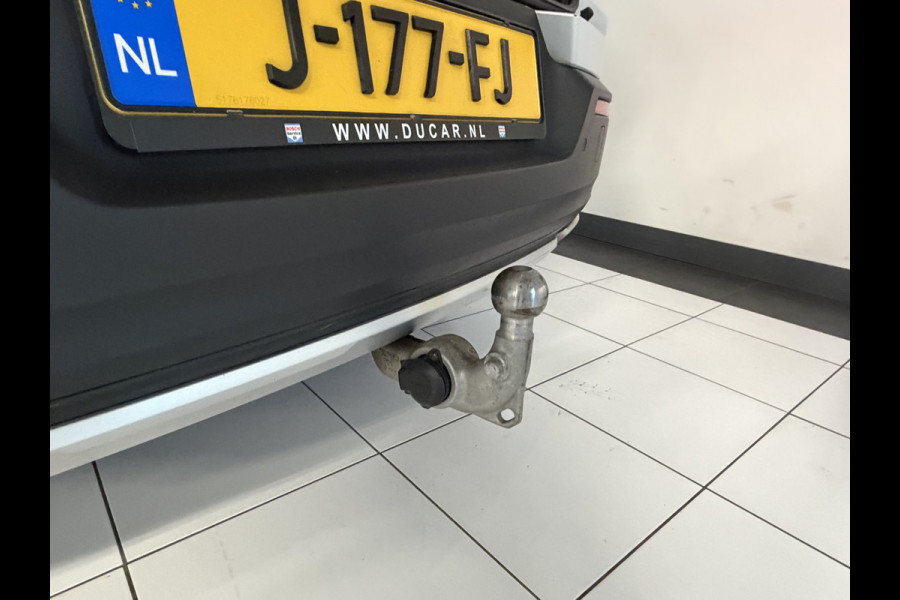 Volvo XC40 1.5 T3 Inscription Leer /Trekhaak / Camera