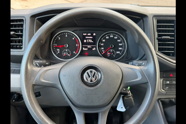 Volkswagen Crafter 35 2.0 TDI 140PK L3H3 RWD / Trekhaak / Imperiaal / App connect / Camera / Laadruimte inrichting