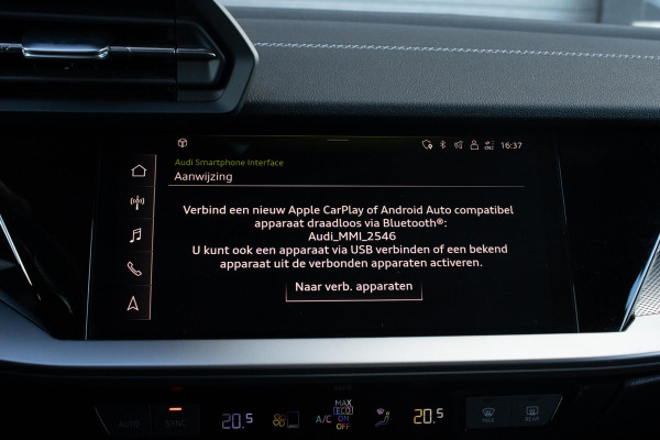 Audi A3 Sportback 45TFSIe S-line Competition PANO MATRIX CAMERA SFEER STOELVERWERWARMING