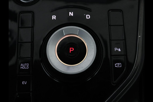 Kia Niro 1.6 GDi PHEV DynamicLine | SOH 96,7% | Half leder | Adaptive cruise Trekhaak | Camera | Park assist | Navigatie | Carplay | Full LED | PHEV
