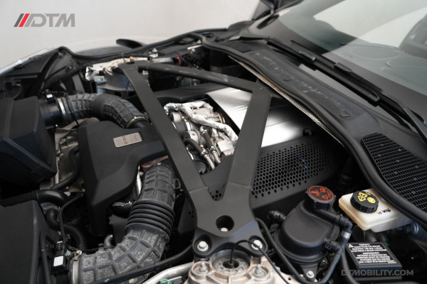 Aston Martin DB11 4.0 V8 | Volante | Dealer onderhouden | 360 camera |