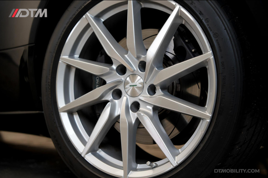 Aston Martin DB11 4.0 V8 | Volante | Dealer onderhouden | 360 camera |