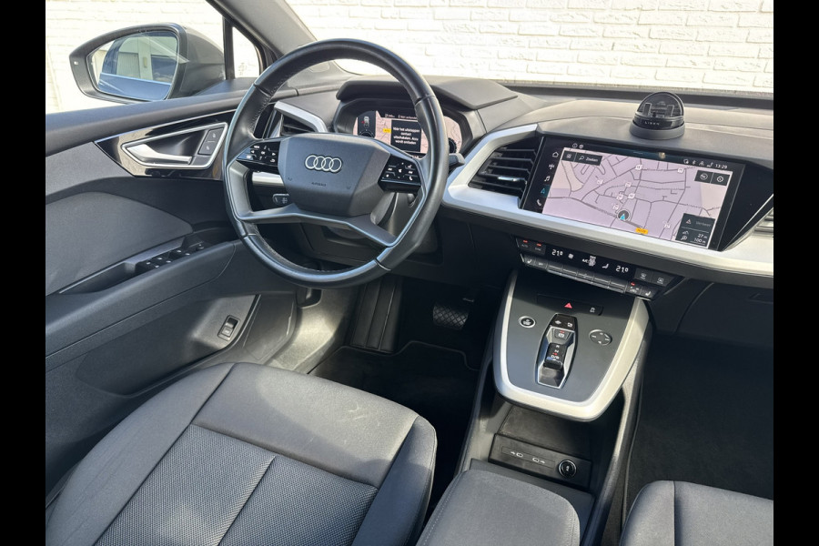 Audi Q4 e-tron 45 S Edition 82 kWh Trekhaak Adaptive cruise Camera 21 inch Velgen