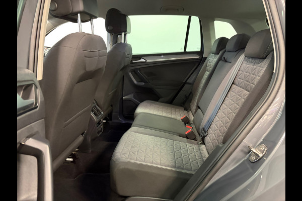 Volkswagen Tiguan 1.5 TSI Life Business*Automaat*Stoelverwarming*Camera*PDC*Navi*Cruise-Control*
