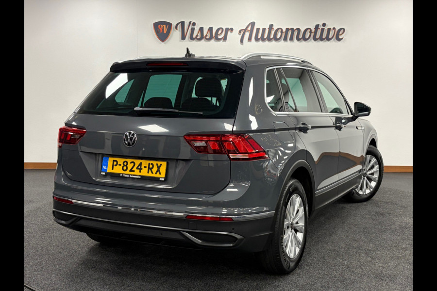 Volkswagen Tiguan 1.5 TSI Life Business*Automaat*Stoelverwarming*Camera*PDC*Navi*Cruise-Control*