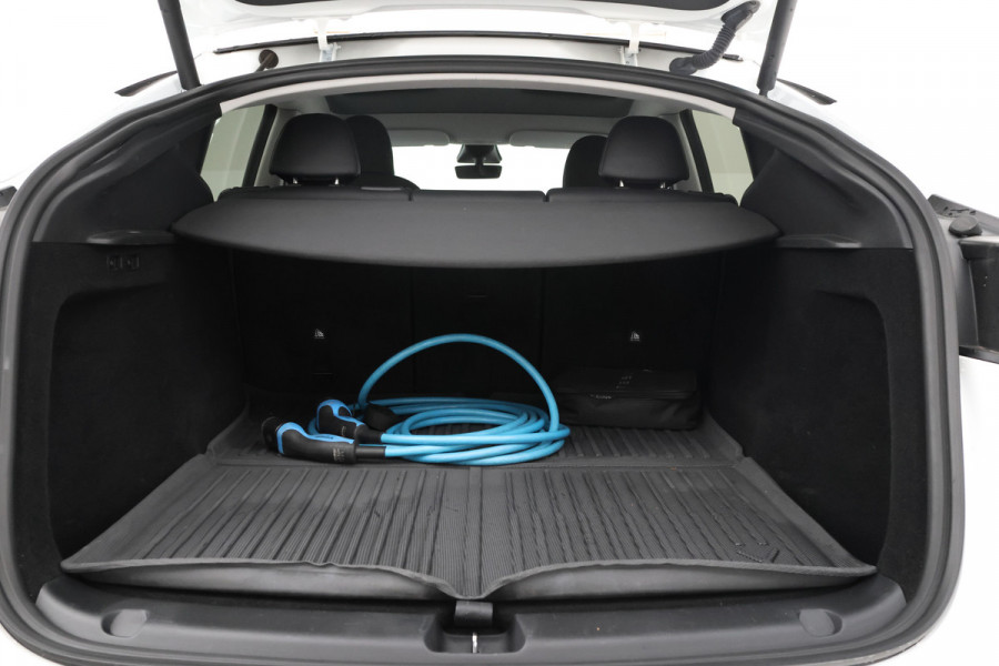 Tesla Model Y Long Range AWD 75 kWh Volleder, Stoel/stuurverwarming, Navigatie