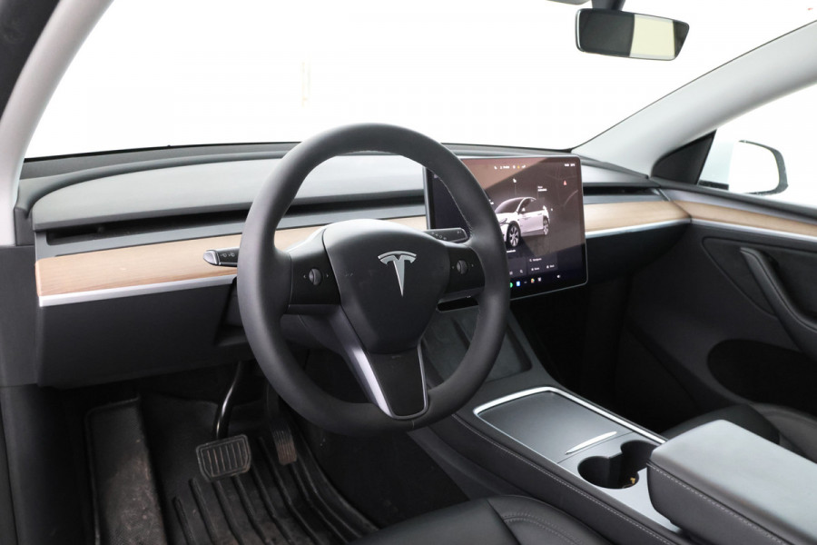 Tesla Model Y Long Range AWD 75 kWh Volleder, Stoel/stuurverwarming, Navigatie