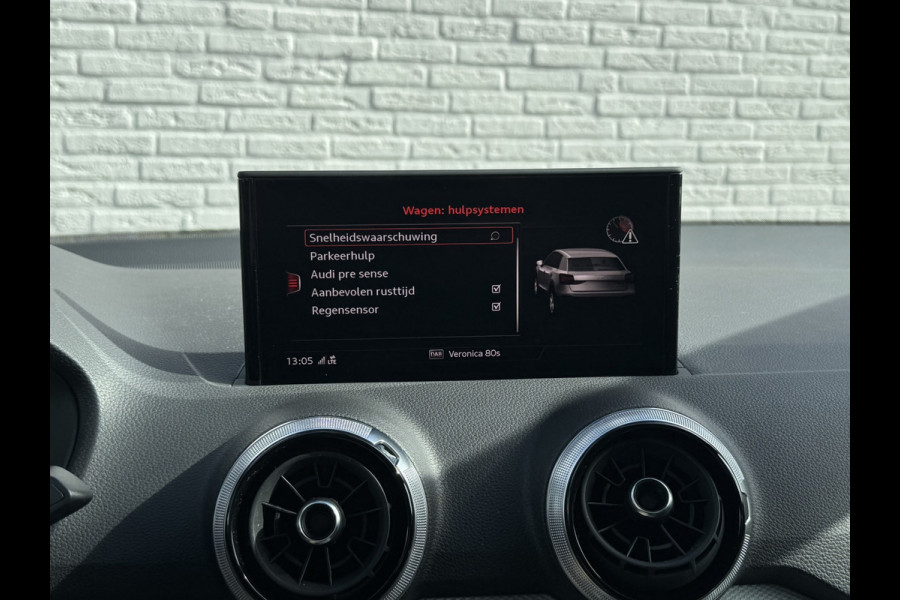 Audi Q2 35 TFSI Pro Line Digitaal dashoard Camera CarPlay Keyless Clima Cruise