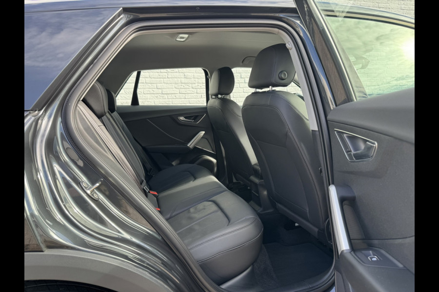 Audi Q2 35 TFSI Pro Line Digitaal dashoard Camera CarPlay Keyless Clima Cruise
