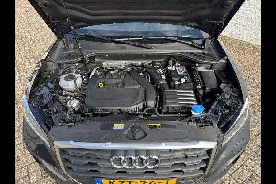 Audi Q2 35 TFSI Pro Line Digitaal dashoard Camera CarPlay Keyless Clima Cruise