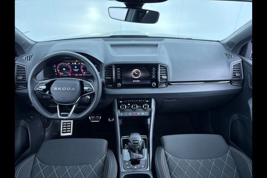 Škoda Karoq 1.5 TSI ACT Sportline Business 150 pk Automaat (DSG) | Verlengde garantie | Navigatie via App | Parkeersensoren | Achteruitrijcamera | Adaptieve cruise control | Stoelverwarming v/a | Verwarmde voorruit |