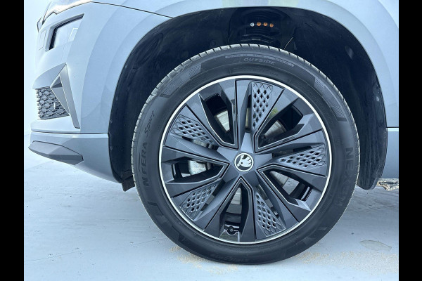 Škoda Karoq 1.5 TSI ACT Sportline Business 150 pk Automaat (DSG) | Verlengde garantie | Navigatie via App | Parkeersensoren | Achteruitrijcamera | Adaptieve cruise control | Stoelverwarming v/a | Verwarmde voorruit |
