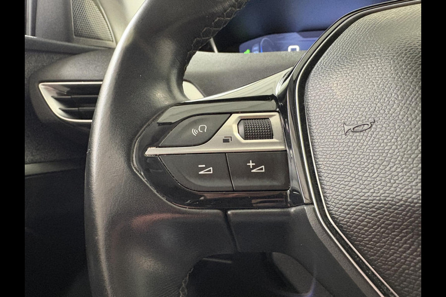 Peugeot 3008 1.2 PureTech AGC Allure | Panoramadak | Trekhaak | Navigatie | Climate Control | Achteruitrijcamera |