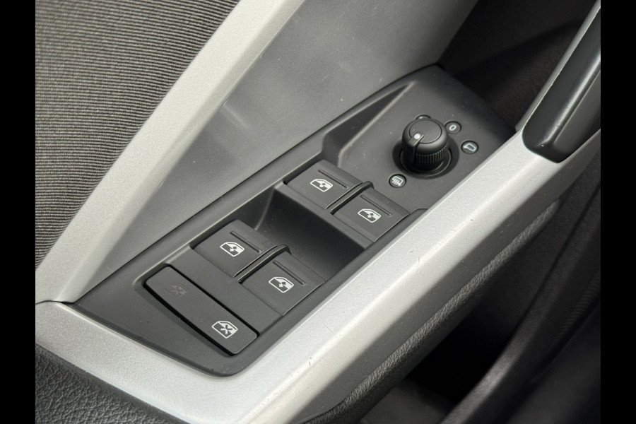 Audi Q3 Sportback 35 TFSI Advanced Carplay Led Navigatie Cruise Clima Stoelverwarming