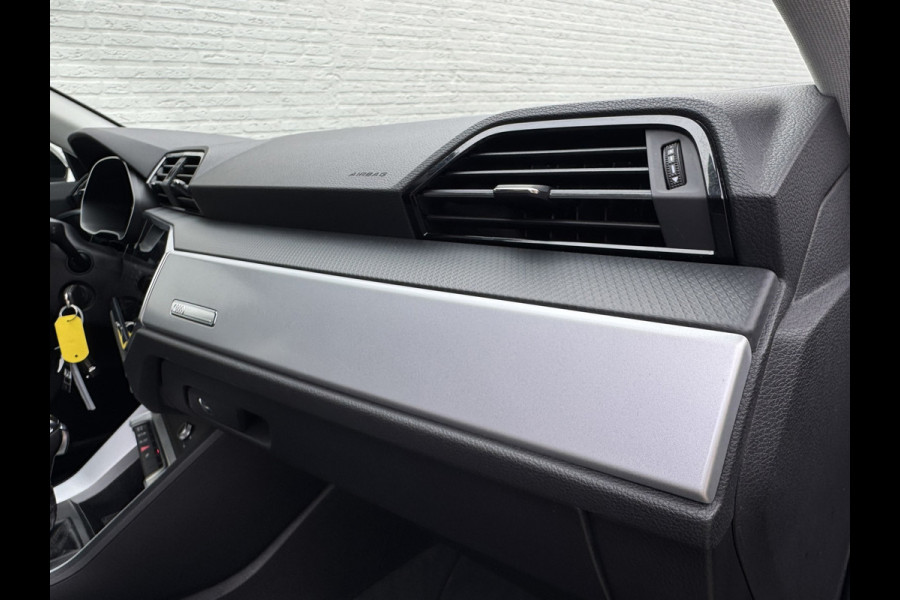 Audi Q3 Sportback 35 TFSI Advanced Carplay Led Navigatie Cruise Clima Stoelverwarming