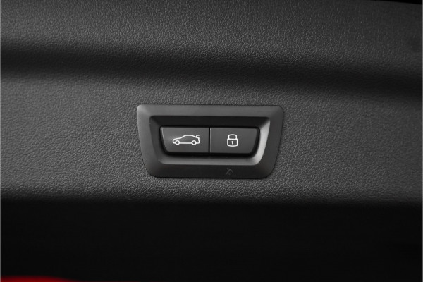 BMW X1 xDrive25e M-Sport Adaptief LED Keyless 99% SOH Stoelverw