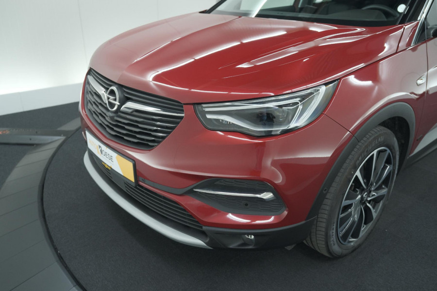 Opel Grandland 1.6 Turbo Plug-In Hybrid 300 4x4 Ultimate | Trekhaak | Elektrische Kofferklep | 360 Camera | Adaptieve Cruise Control | Pack Leder