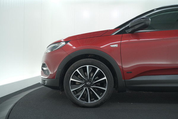 Opel Grandland 1.6 Turbo Plug-In Hybrid 300 4x4 Ultimate | Trekhaak | Elektrische Kofferklep | 360 Camera | Adaptieve Cruise Control | Pack Leder