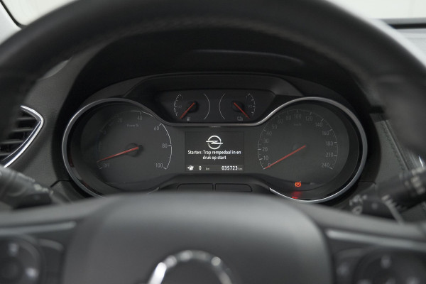 Opel Grandland 1.6 Turbo Plug-In Hybrid 300 4x4 Ultimate | Trekhaak | Elektrische Kofferklep | 360 Camera | Adaptieve Cruise Control | Pack Leder