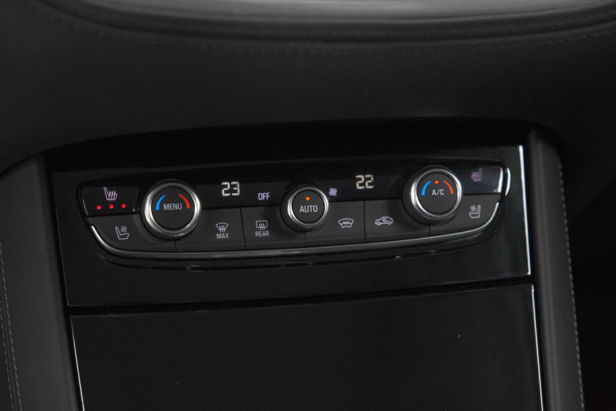 Opel Grandland 1.6 Turbo Plug-In Hybrid 300 4x4 Ultimate | Trekhaak | Elektrische Kofferklep | 360 Camera | Adaptieve Cruise Control | Pack Leder