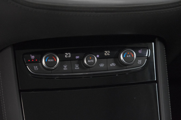 Opel Grandland 1.6 Turbo Plug-In Hybrid 300 4x4 Ultimate | Trekhaak | Elektrische Kofferklep | 360 Camera | Adaptieve Cruise Control | Pack Leder