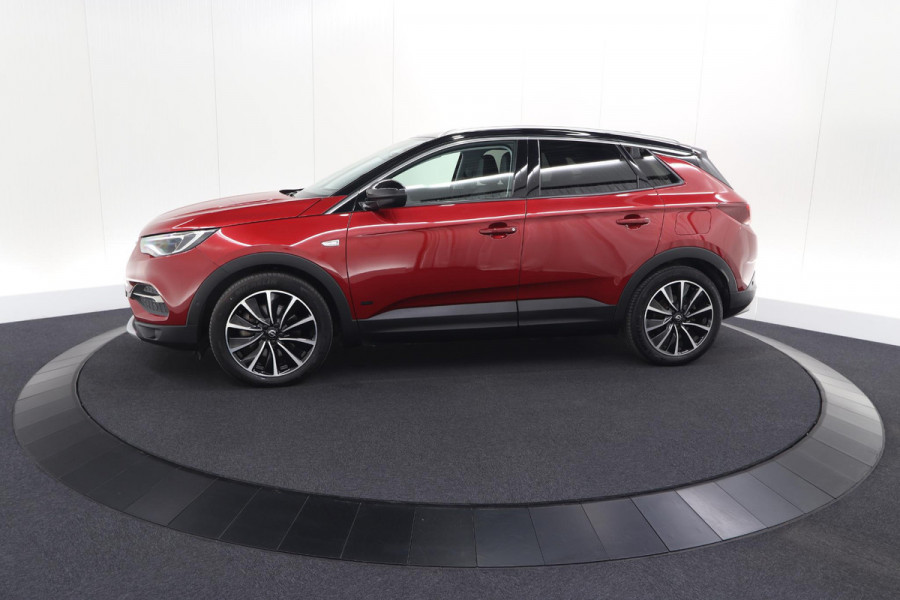 Opel Grandland 1.6 Turbo Plug-In Hybrid 300 4x4 Ultimate | Trekhaak | Elektrische Kofferklep | 360 Camera | Adaptieve Cruise Control | Pack Leder