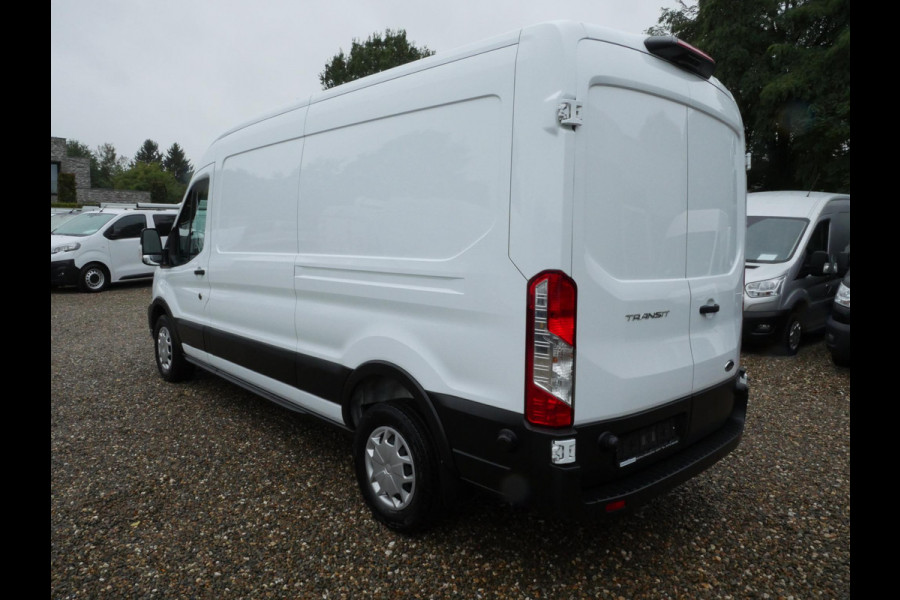 Ford Transit 2,0EcoBlue 130PK L3H2 Airco Camera Cruise control