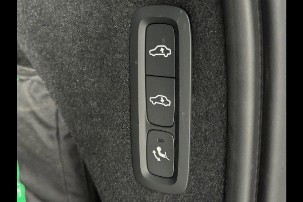 Volvo XC90 2.0 T8 Recharge AWD R-Design LONG RANGE|PANO|LUCHTVERING|TREKHAAK|H&K|HUD|360 CAM|22 INCH